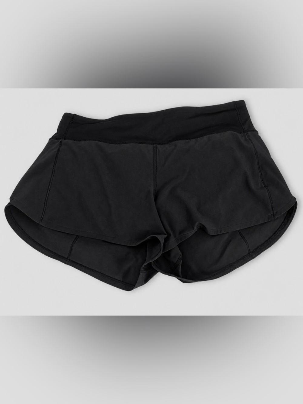 Lululemon speed up Women’s Black Performance Shorts size 10